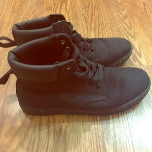 Dr. Martens ‘Maelly’ Canvas Boot